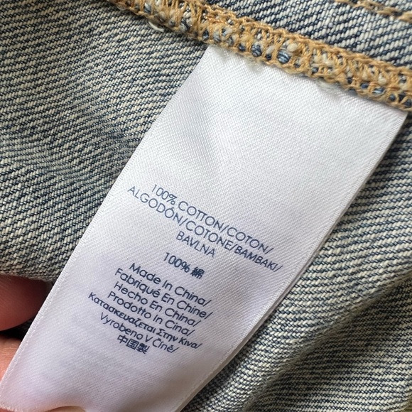 Chaps women’s fitted Denim jacket and gray sweatshirt sleeves size large - Picture 7 of 8